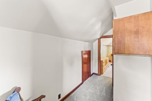 211 62, Milwaukee WI 53214-1822 exterior