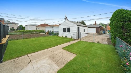 4523 New England Ave, Chicago IL  60706-4827 exterior