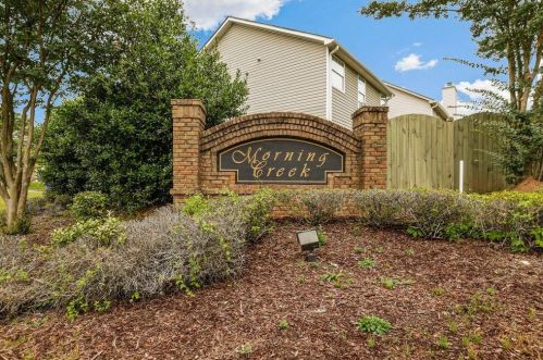 6036 Hemperly Rd, Atlanta, GA 30349-4265