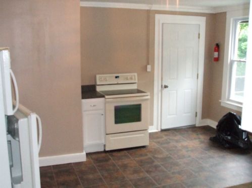 44 Marshall St, Poughkeepsie NY 12601-1922 exterior