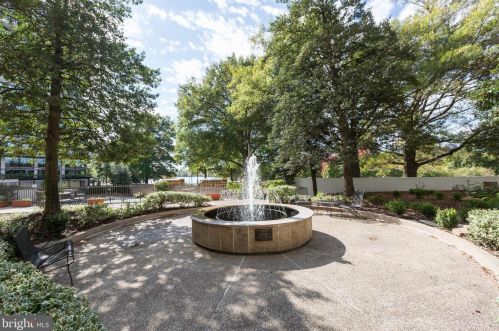 2700 Virginia Ave, Washington DC 20037-1909 exterior