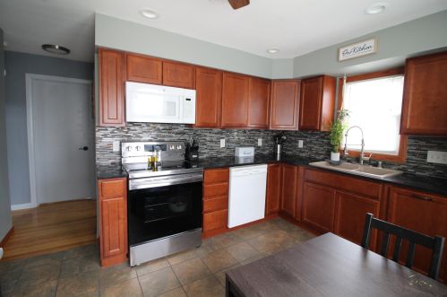 4644 47th St, Milwaukee WI  53220-4110 exterior