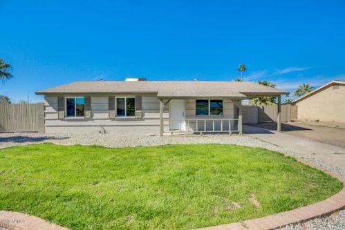 13606 15 Dr, Phoenix AZ  85027-5413 exterior