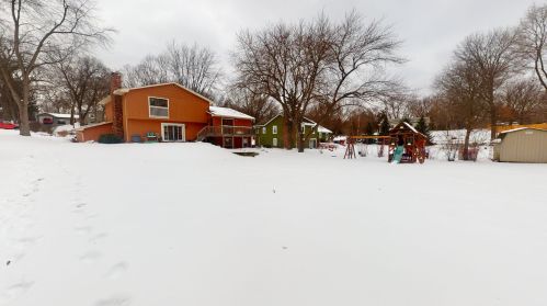 6208 Scott Ln, Bull Valley IL 60014-6446 exterior