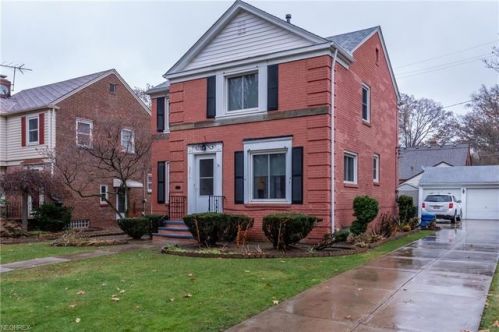 3217 165 St, Cleveland OH  44111-1019 exterior