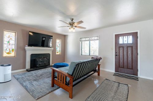 2221 2 St, Tucson AZ 85711-1058 exterior