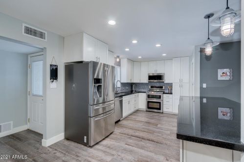 6214 13th St, Phoenix AZ 85034-5605 exterior