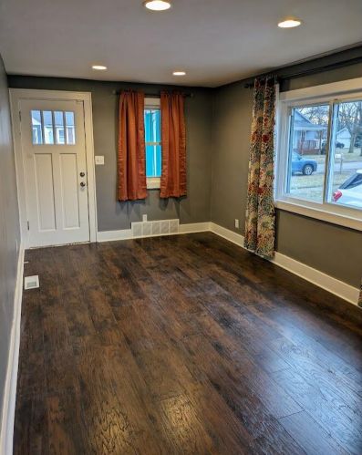 320 Buchanan Ave, Kalamazoo MI  49001-5320 exterior