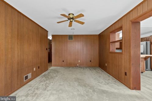 7902 Ashton St, Alexandria VA 22309-1341 exterior