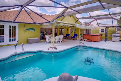 139 Royce Ave, Fort Pierce FL 34983-1238 exterior