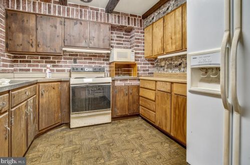 1400 Bryan Pt Rd, Accokeek MD 20607-2359 exterior