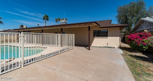 15036 38th Ave, Phoenix AZ  85053-4513 exterior
