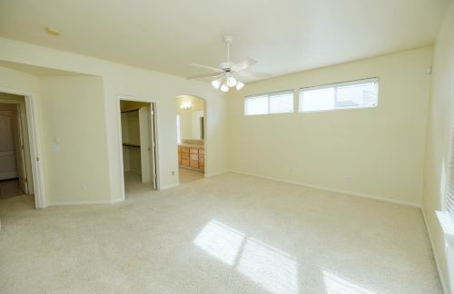 3987 Sterling Oaks Dr, Turlock CA 95382-8802 exterior