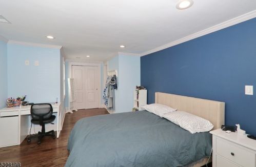 210 Mountainview Ave, Scotch Plains NJ  07076-1418 exterior