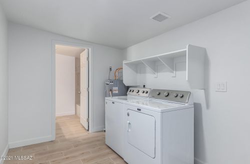 733 Louisiana St, Tucson AZ  85706-1239 exterior