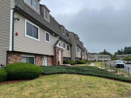 63 Evergreene, Wallingford, CT 06492-2976