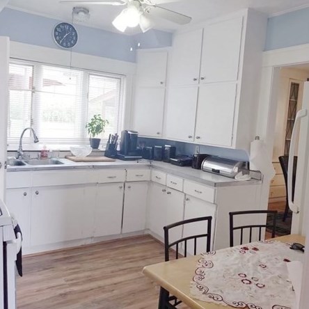 16 Indian Lk Pkwy, Worcester MA 01605-1215 exterior