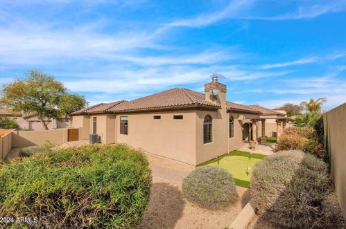1681 Jay Pl, Chandler AZ 85286-7036 exterior