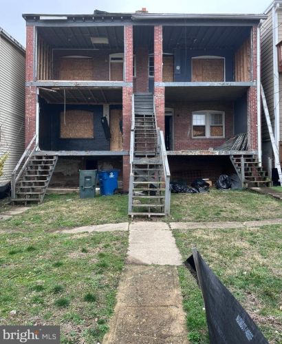 5414 3 St, Washington DC 20003-1933 exterior