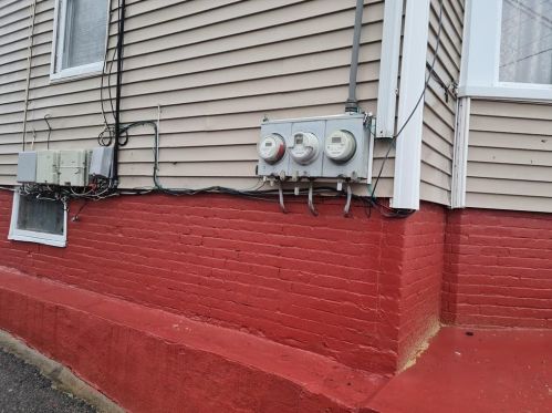 123 Burnett St, Providence RI 02907-2941 exterior