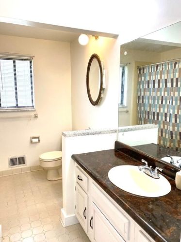 2461 Corteland Dr, Pittsburgh PA  15241-2525 exterior