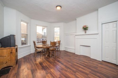 1413 Chelton Ave, Pittsburgh PA 15226-2323 exterior