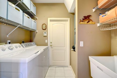 2885 Eagle Dr, Fort Pierce FL 34951-2374 exterior