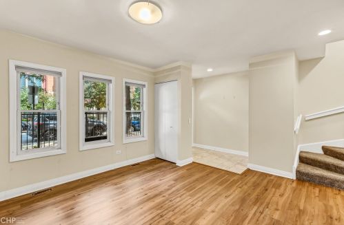 530 Peoria St, Chicago IL  60642-6542 exterior