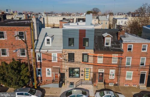 241 Allen St, Philadelphia PA  19125-4103 exterior