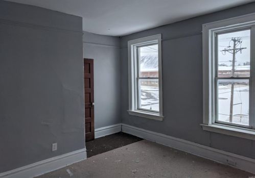 1422 Cardinal Ave, Saint Louis MO 63144-1235 exterior