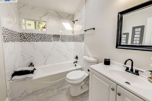 1946 6th St, Concord CA  94519-2216 exterior