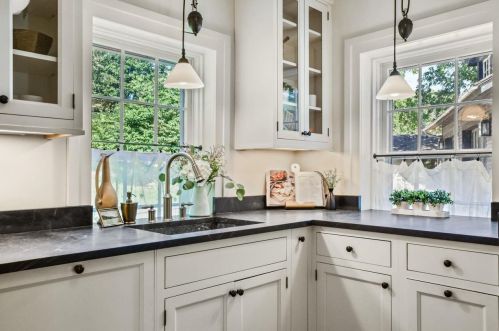 3706 Nakoma Rd, Madison WI  53711-2912 exterior