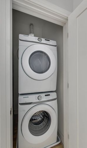 2255 Monroe St, Chicago IL  60612-2936 exterior