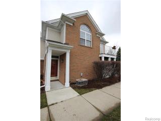 46265 Cavalier Dr, Macomb Township, MI 48044-5217