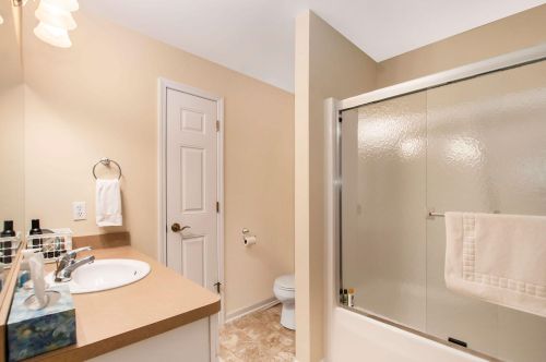 5173 Olsen Springs Ct, Wyoming MI  49509-9757 exterior