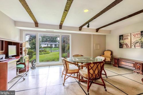 6702 Hazel Ln, Mc Lean VA  22101-5115 exterior