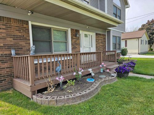 7316 Edlane Rd, Algonac, MI 48001-3014