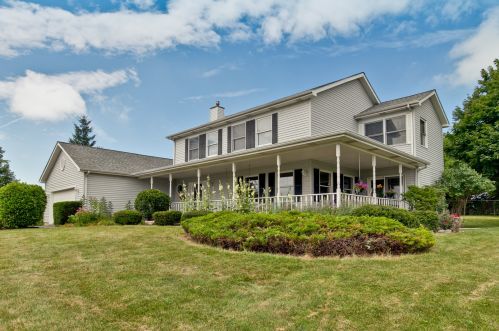 354 Sequoia Ct, Antioch, IL 60002-2600