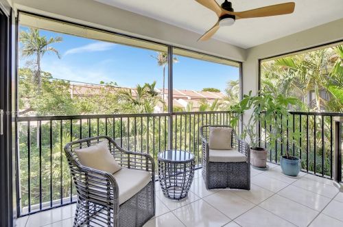 935 Sweetwater Ln, Boca Raton FL  33431-7130 exterior