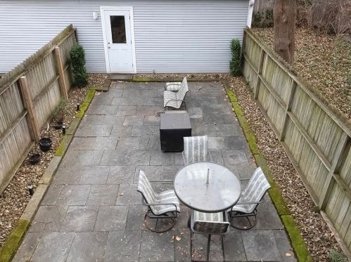 351 Lehigh Ave, Pittsburgh PA 15232-2007 exterior