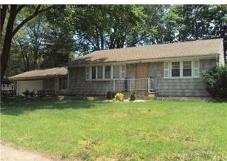 1519 Greenwood Dr, Piscataway NJ  08854-2040 exterior