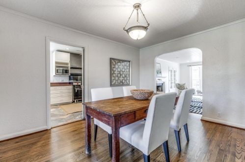 6517 Bob O Link Dr, Dallas TX  75214-3136 exterior