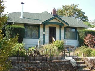 5931 12 St, Portland OR  97211-4225 exterior