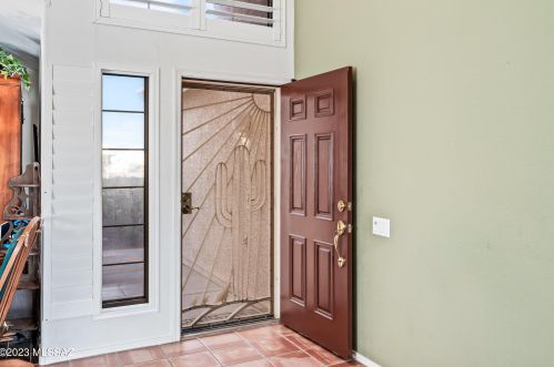 831 Rincon Rising Rd, Tucson AZ  85748-6401 exterior