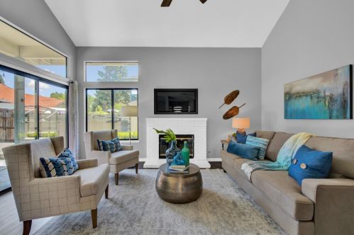 120 Hazelmere Dr, Folsom CA 95630-5522 exterior