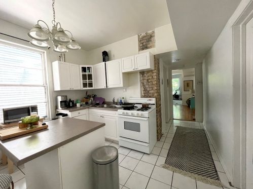 2108 Belle Plaine Ave, Chicago IL 60618-2102 exterior