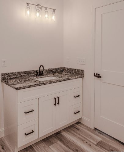 116 Laurel Dr, Killingly CT 06241-2218 exterior