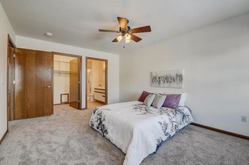 6014 Dell Dr, Madison WI  53718-8200 exterior