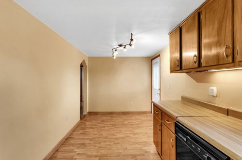 1255 Chestnut St, Monaca PA 15061-1042 exterior