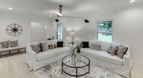 239 Midvale Dr, Atlanta GA  30342-3326 exterior